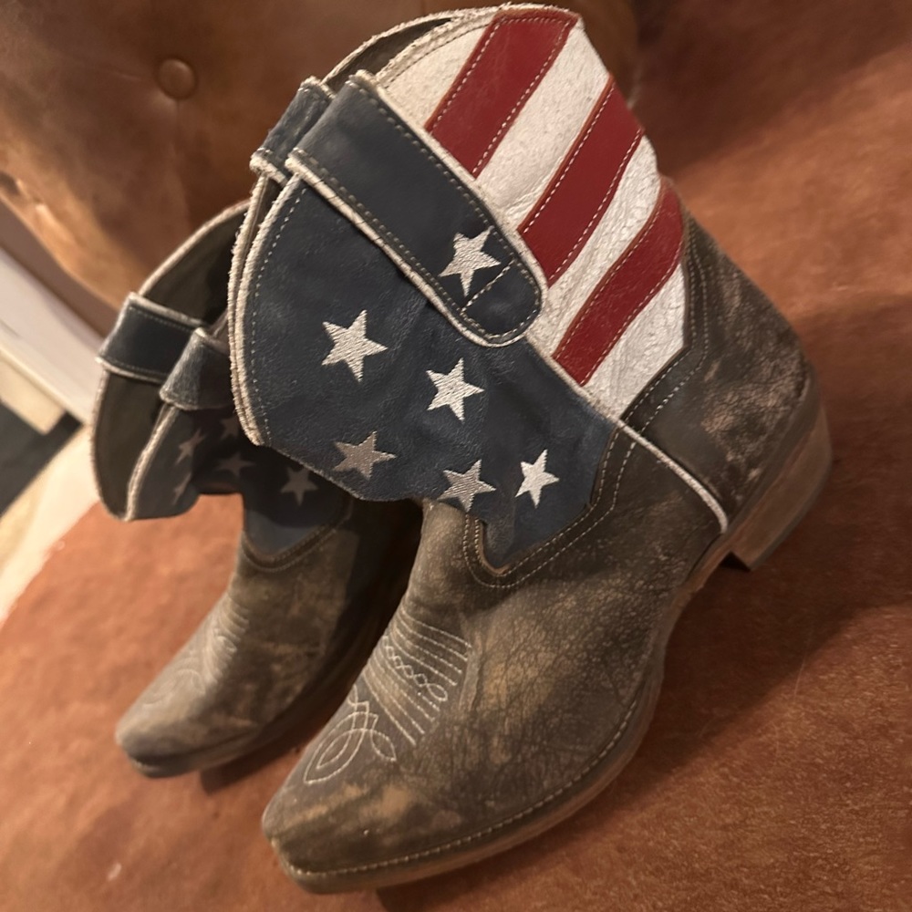 Women’s Roper ankle Boots